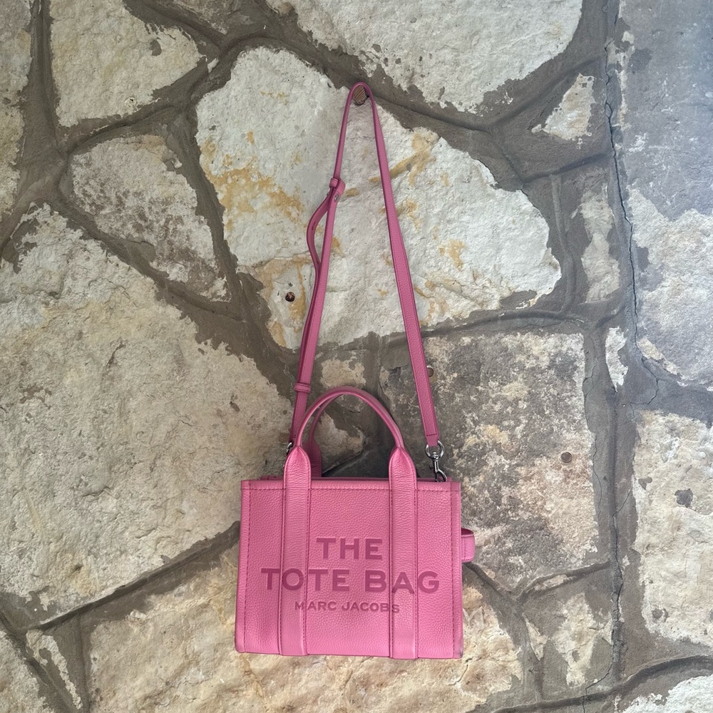 Marc Jacobs Leather The Tote Bag Small Pink - Picture 13 of 14